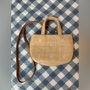 Urban Outfitters - Daisy Purse